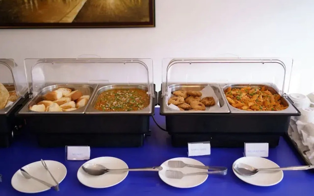 FabHotel Asrani International