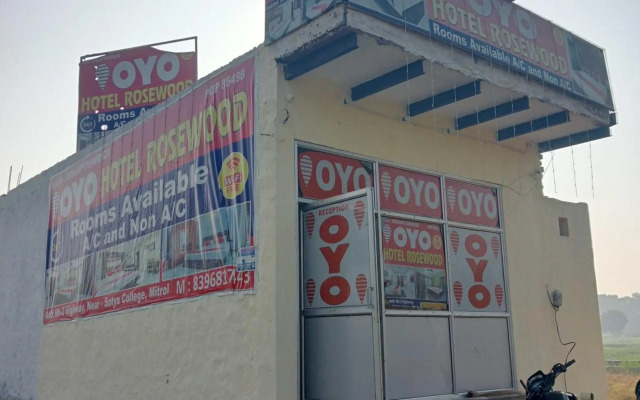 OYO HOME 70072 Relax Inn