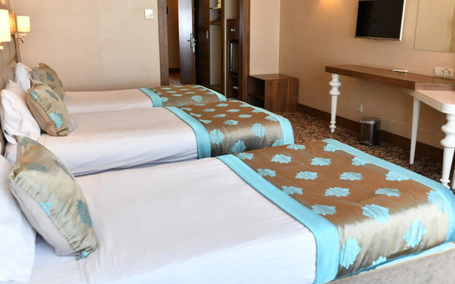 Inegol Royal Hotel