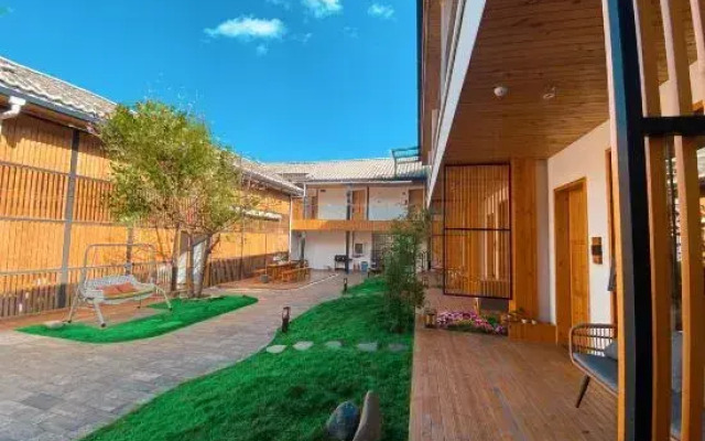 Liangzhu Meisu Hostel