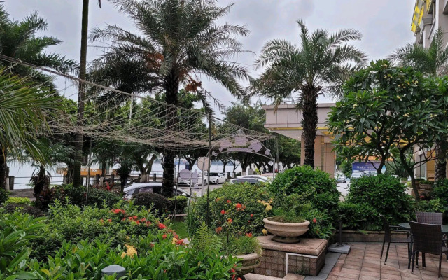 Sanbu Holiday Hotel
