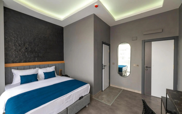 Melanj Airport Hotel