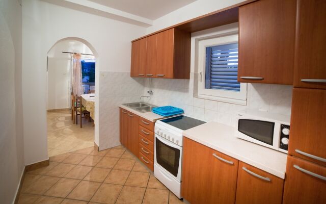 Apartments Sanic 518