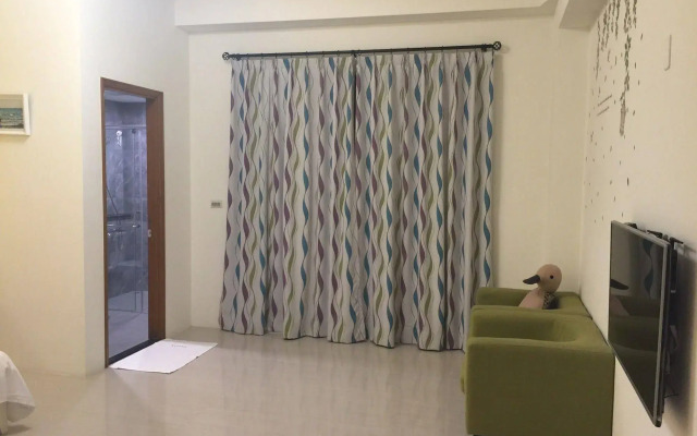Riverside Guesthouse