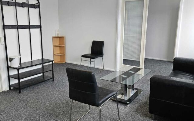 Airport Apartment