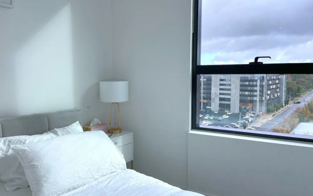 Skygarden Luxury Condo