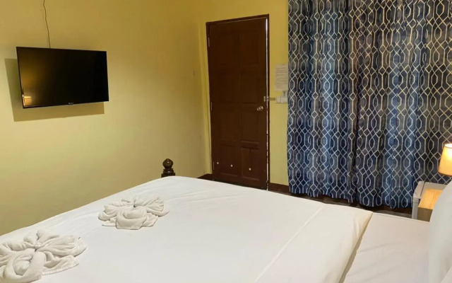 Sasi Nonthaburi Hotel