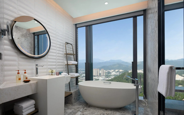 Crowne Plaza Chaozhou Riverside