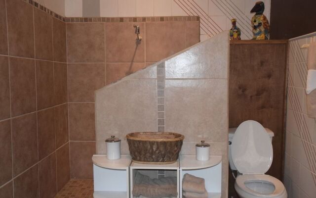 Pelican House by RedAwning