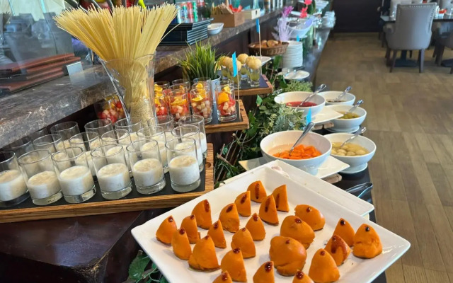 JOIN INN HOTEL Jebel Ali, Dubai ( formerly easyhotel )