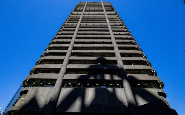 One Thibault Square 1605 by CTHA