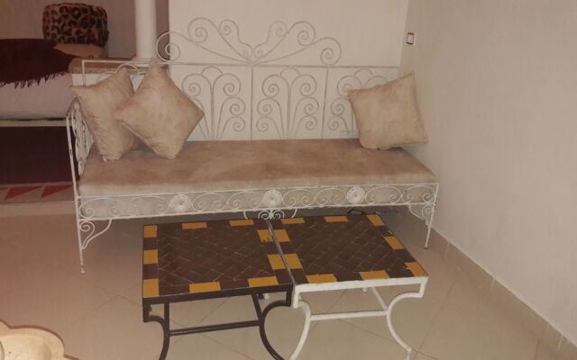 Riad Belinda