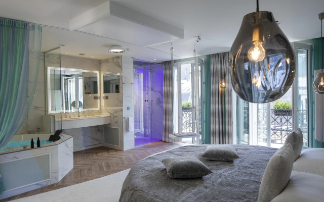 Paris j'Adore Hotel & Spa