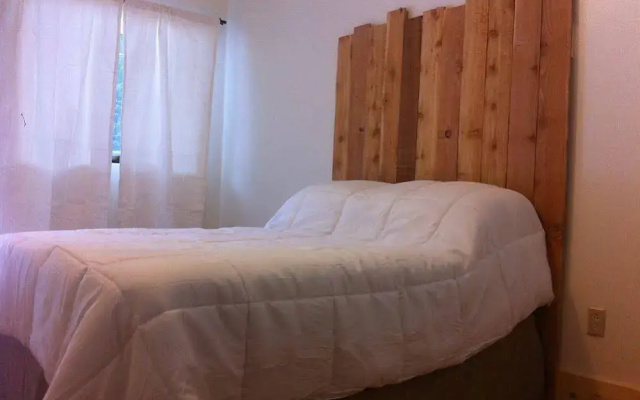 Fourth Avenue Lodging