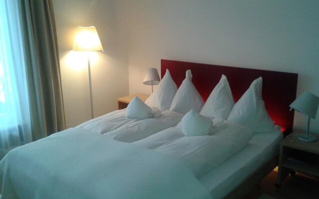 Hotel Jean-Jacques Rousseau