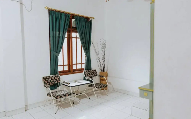 Glory Homestay