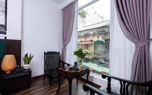 Hanoi Lullaby Hotel & Travel