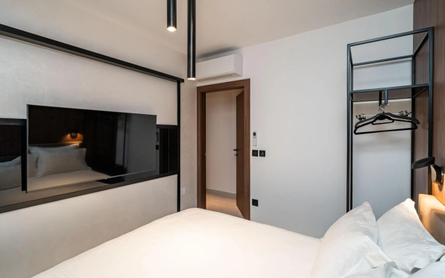 Agape Suite Old Town-Luxury Two Bedroom Apartment