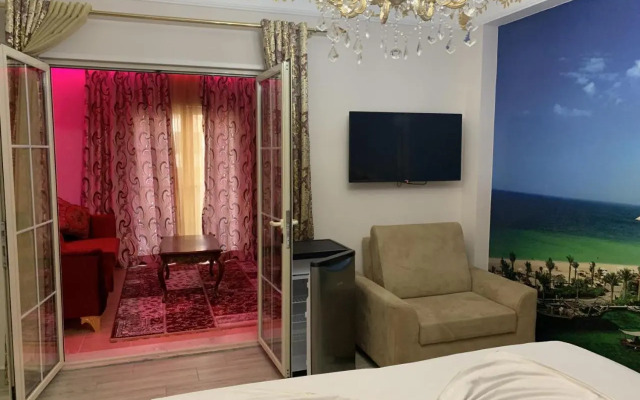 Pavarsia Beach Hotel