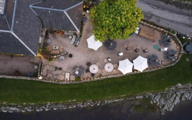 Port-Na-Craig Inn & Restaurant