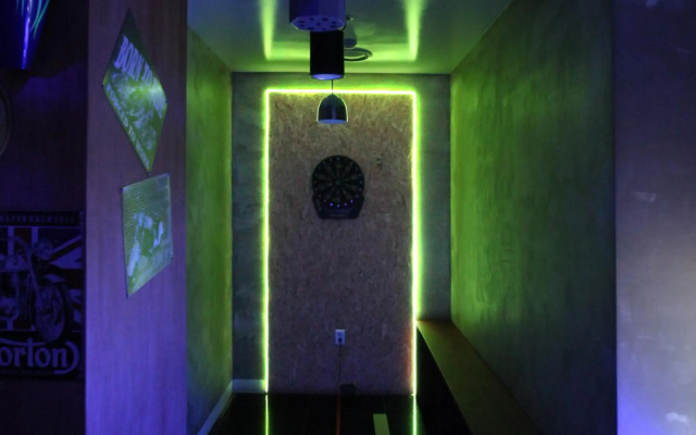 Show Hotel