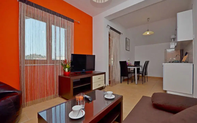 House Pool & Sport Holiday Complex