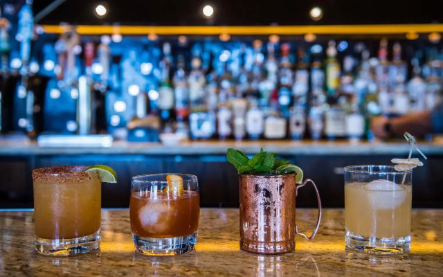 Juniper Hotel Cupertino, Curio Collection by Hilton
