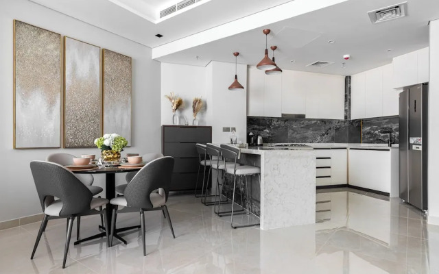 SIMPLY COMFORT Apts at Nobles Tower