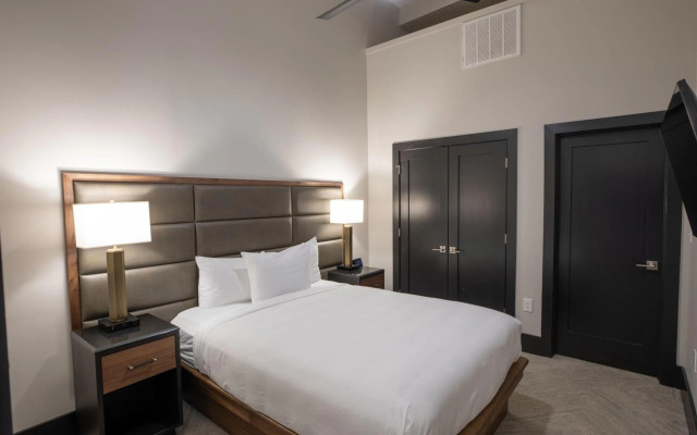 The Bee Hotel Danville