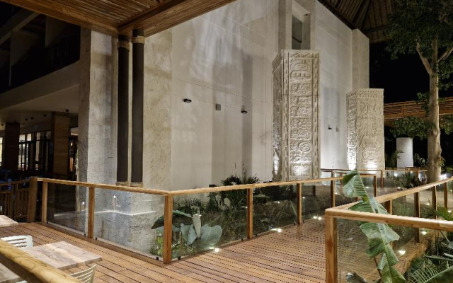 Hotel Mundo Maya Palenque