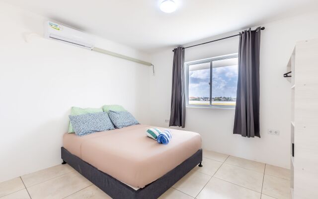 Yellow Home: the Perfect Caribbean Escape!
