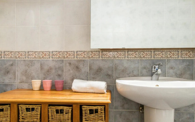 Refugi d' Inclès B4