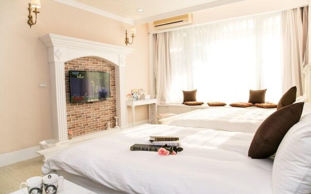 Green Light Nanping Hall 2