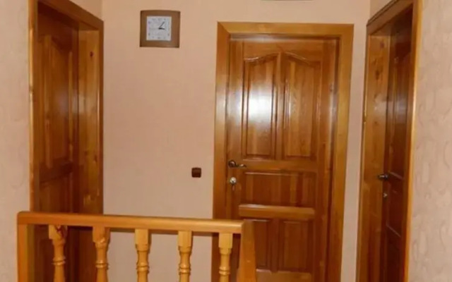 Богучаны - гостиница в домах и квартирах - фото 2