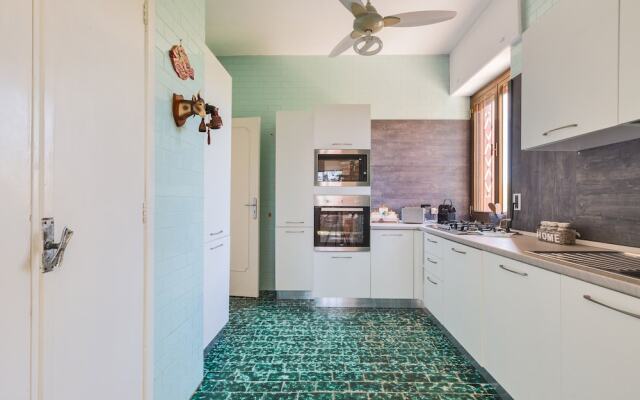 2349 Villa Mina by Barbarhouse