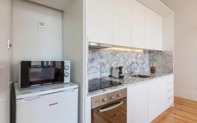 GuestReady - Oporto Sunset Blue Balcony