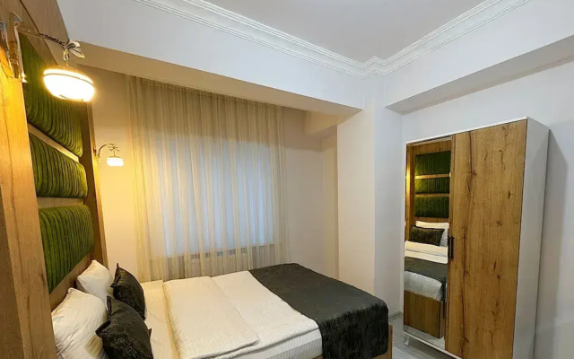 Fullmoon Suit Otel