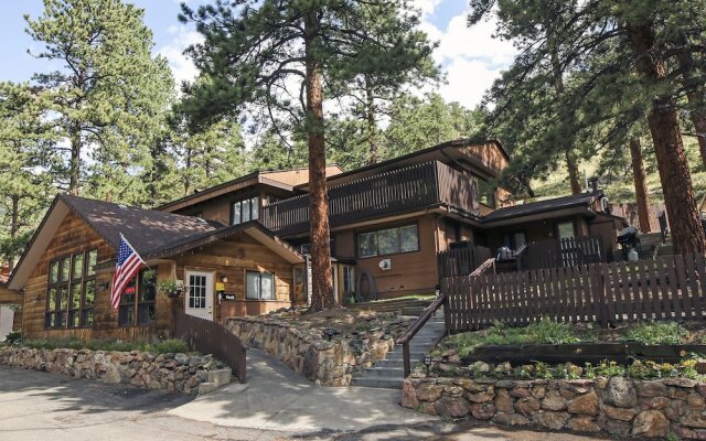 Timber Creek Chalets: 11
