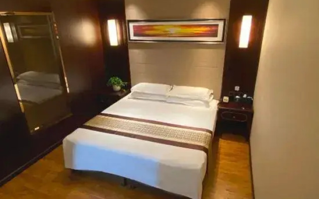 Starway Hotel