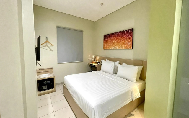 Lemo Hotel Serpong