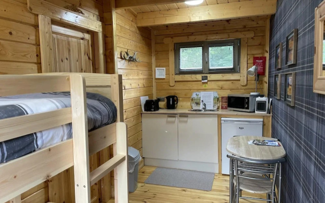 Immaculate Cabin 5 Mins to Inverness Dogs Welcome