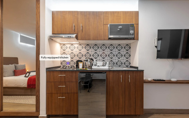 Casai Roma | 1BR | Lira Apartment