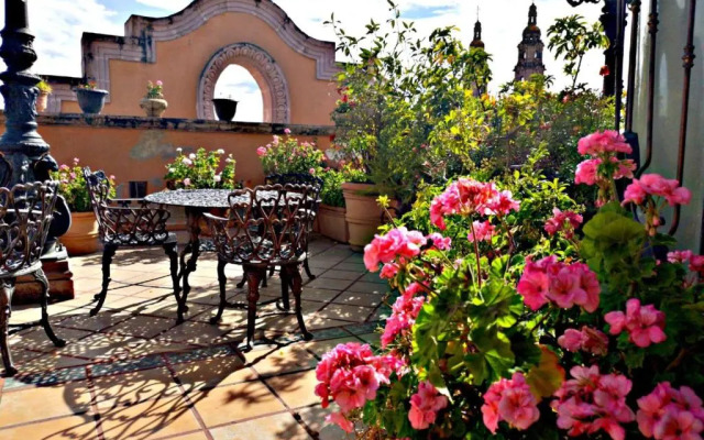 Hotel Hacienda Los Narcisos