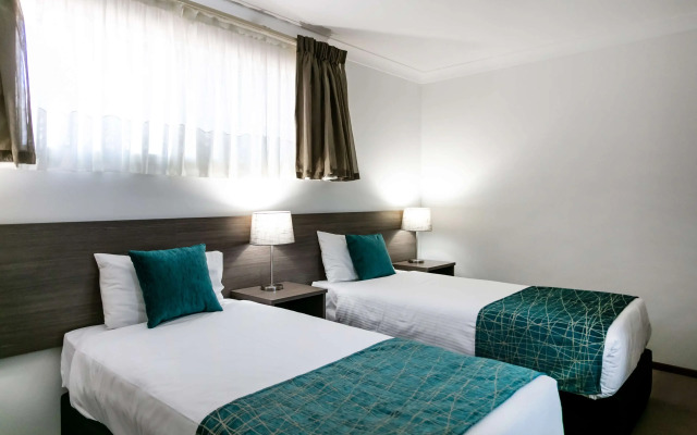 Best Western Plus Ambassador Orange