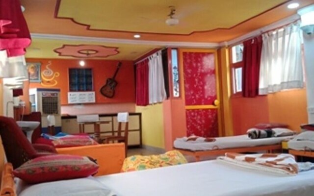 Govind Hotel