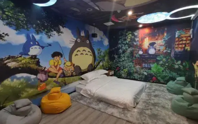 92 Bayin Box Entertainment Hotel