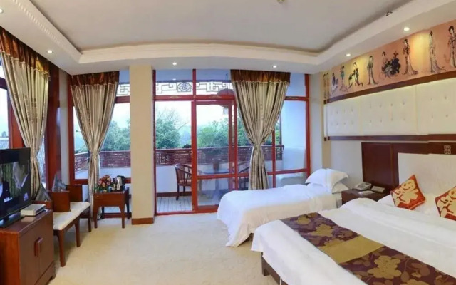 Yangshuo Imperial City Hotel