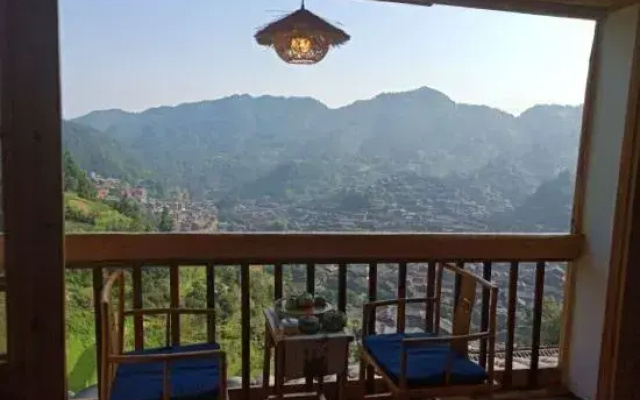 Xijiang Qianhu Miaozhai Huahudi Yuan Hostel