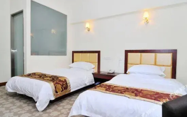 Holiday Inn Qingdao Residence