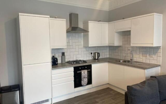 Central Southsea Boutique 2 Bedroom Flat